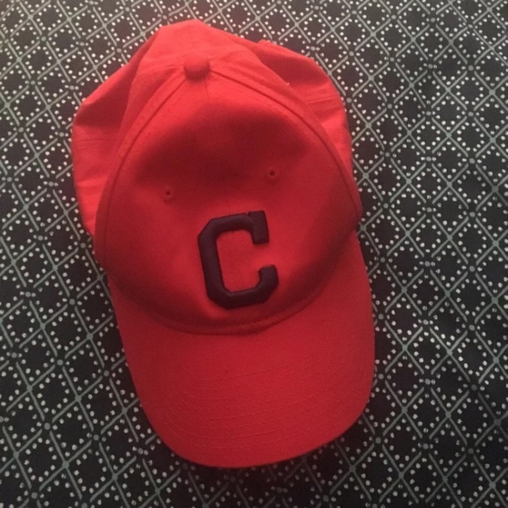 Vs Pink Cleveland Indians hat